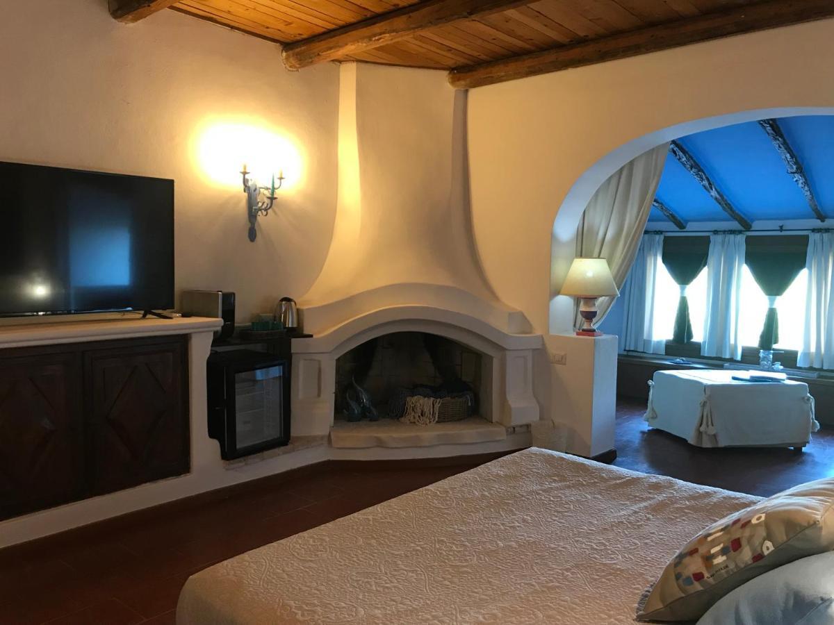 Palmasera Charming Suites Cala Gonone Eksteriør billede